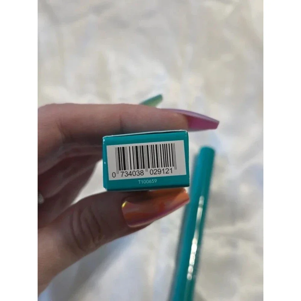 Thrive Brilliant Eye Brightener Stick - Pili (cool gold shimmer)